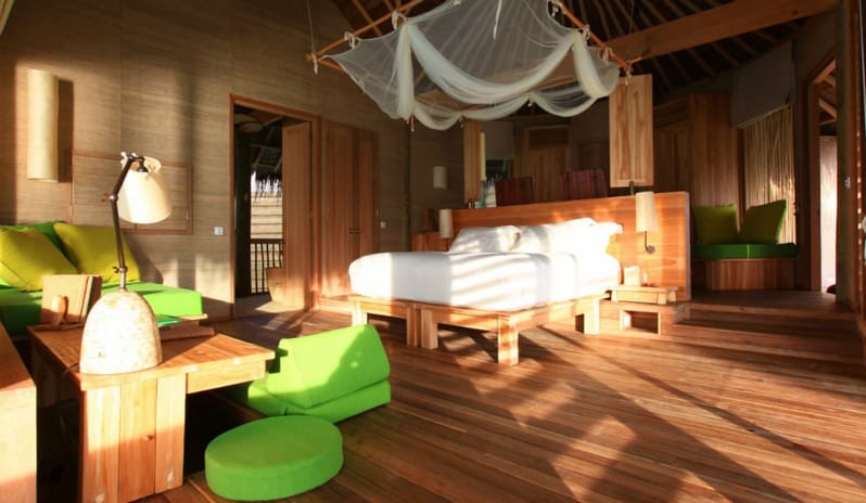 Six Senses Laamu-Ocean Water Pool Villa bedroom_10352